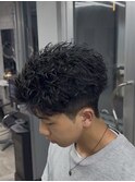 スパイキーショートボックスショートツイストスパイラルショート