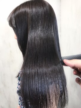 アンフィドットドゥルドゥ(AnFye.dueldo) 【AnFye.dueldo】さらさらの艶髪ストレート