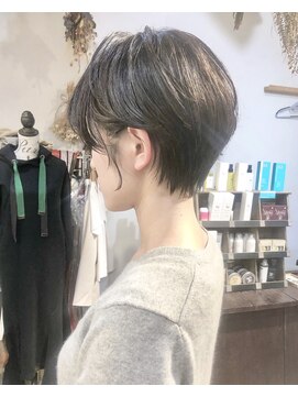 ヘアーアンドアトリエ マール(Hair&Atelier Marl) 【Marl】グレージュブラウンのマッシュショート♪