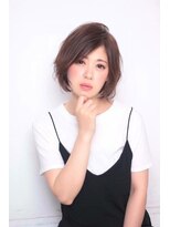 メレット(Meret)&nbsp;〈Meret〉フェミニンショートボブ