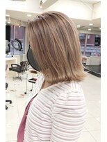 リア 大阪梅田(Ria)&nbsp;～ミルクティーグレージュ　外ハネ～【Ria 大阪 梅田】