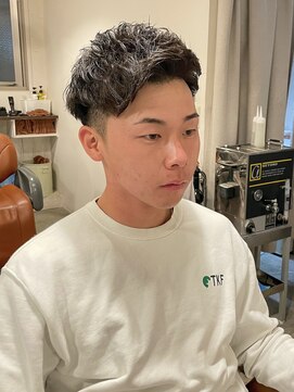 アンティコ(Antico) アップバングショート ツイストスパイラル