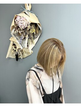 ラフィネ(Raffine) ハイライト履歴/ミルクティー/ボブ