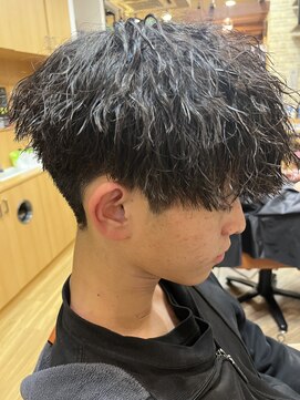 フレンズ 手稲店(friend's) ツイストスパイラルパーマツーブロック刈り上げ手稲メンズカット