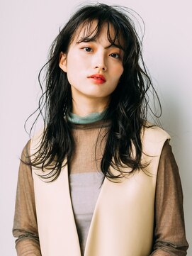 ミットバイツリー センター北(mit by tree) アッシュナチュラルブラックロングウェーブ