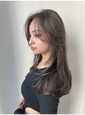 外国人風ハイライトオフィスで浮かない