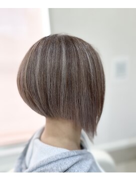美容室 キララ(Kirara) 前下がりボブ、ハイライト