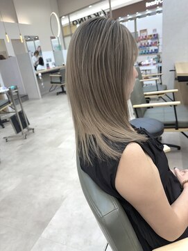 カイノ イオンモール橿原店(KAINO) シャドールーツ