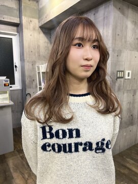 トリップ 大名(Trip) 柔らかいクリームベージュカラー♪