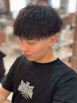 フラワーズ(Flowers)&nbsp;ツイストスパイラルパーマ マッシュショート 刈り上げ メンズ