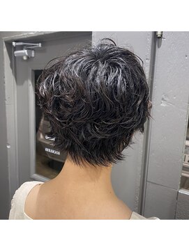 フェンヘアーアイス 中目黒(Fen.hair ici) ショート　パーマ　似合わせカット　骨格補正