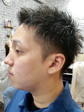 サロンドクロエ(Salon de Chloe) メンズカット__黒髪__爽やか__清潔感__ショート__ソフトモヒカン