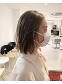 YOKE ミディアムボブ 顔まわり おくれ毛 グレージュ