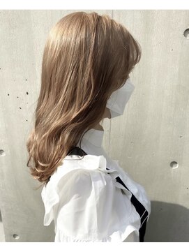 リレア 金町(Relair) ミルクティーベージュ×セミロングウェーブ「taku」