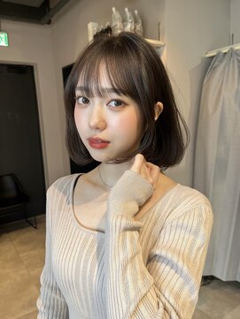 ディーエックス スリー(Dxxxx III) ナチュラル大人ボブヘア