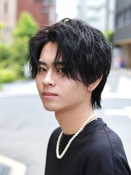 メンズフィール 心斎橋(MEN'S FEEL) ツイストスパイラルウルフ　センターパート　フェザーパーマ