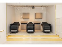 ワンズ リー 上大岡店(One's ly)の雰囲気（お首の負担がかからないような、リラックス空間のシャンプー台◎）
