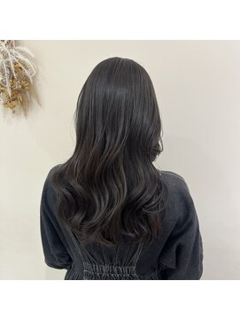 マージュ ギンザ(marju GINZA) 暗めオリーブ