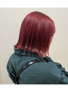 プレイ(PLAY) カーマインレッド×外ハネボブ