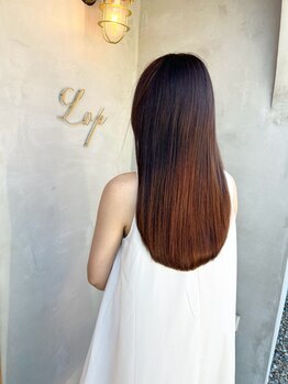 ロプ(Lop)の写真/これまでにないツヤ感が出る髪質改善・縮毛矯正に特化した《髪にドラマを。》熱を味方にする最新の商材！
