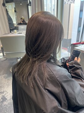 リラス 博多(rilas) ブリーチなし　オリーブグレージュ　明るめベース　グレージュ