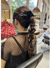ヘアーブランド ジン フィール(HAIR BRAND Jin feel) 編み下ろしポニー
