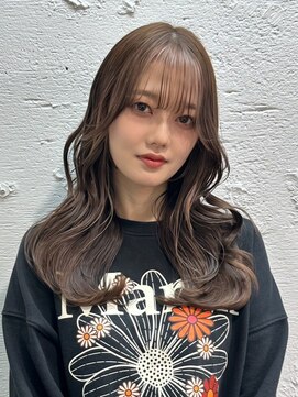 ベレーザ 渋谷(BELEZA) 12804オリーブグレージュ暗髪グレーアッシュ韓国レイヤーカット