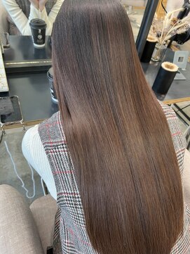 ラヴィエ(RAVIE) 【半田・髪質改善】縮毛矯正/トリートメント/マンツーマン