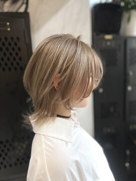 ヴァイス 渋谷店(VAICE) ミルクティーベージュ/ウルフカット/推しカラー