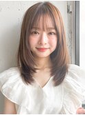 薄めバング美髪小顔カットナチュラルカールシースルーバング