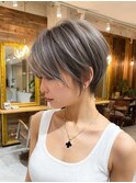 前髪小顔ハイトーンカラー大人ショートボブヘア20代30代40代