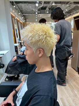 ルースト 原宿店(ROOST) スパイキーショート