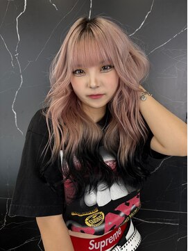 エゴル ナゴヤサカエ(ENGOL NAGOYA SAKAE) お洒落！ピンクデザインカラー！