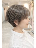 アットティー 金沢八景(at tee...)&nbsp;丸みショート/白髪ぼかしハイライト/40代/50代/60代/金沢八景