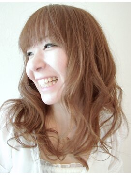 ドアー ヘア ラテ(Door hair.latte) シースルーバング×明るめミルクティーベージュ20代