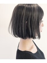 外国人風アッシュグレージュハイライト★赤味を消し人と差をつけましょう