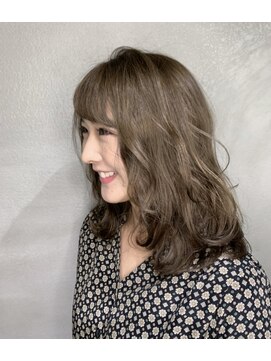 エッジ 下北沢(edge.) edge.下北沢/透明感ダークグレイ×レイヤーカット