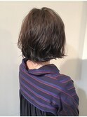 切りっぱなしボブのコテスタイル