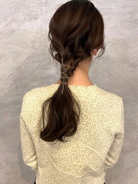 マルケ ドゥ マッシュ(MaruQuee de mashu) シンプル×ひとクセアレンジ