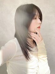 美髪/サラ艶ロング/暗髪/たっぷりレイヤー/ウルフ風レイヤー