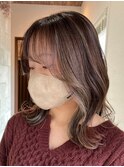 ミルクティーベージュレイヤーインナーカラーグレージュカラー