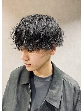 ニード(NEED) 20代/30代/40代/50代/覚王山/千種/メンズ/パーマ/ツイストパーマ