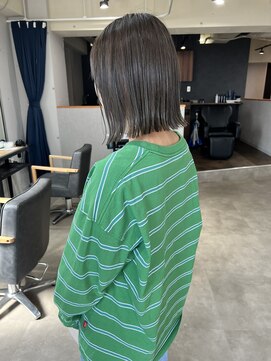 ノイ(NEU) 【NEU×石田】透明感◎オリーブグレージュカラー♪