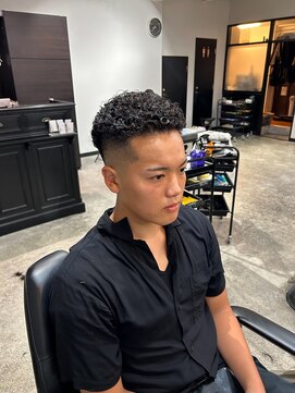 ボルド(MEN'S HAIR SALON BORDO) フェード×スパイラルパーマ