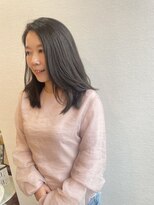 ムエベ(MUEBE) 軽やか◎オリーブグレージュカラーとレイヤーカット