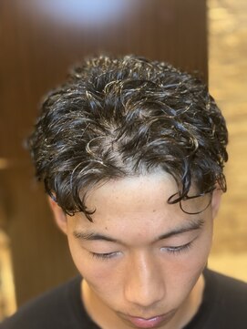 ヘアーモードキクチ 神田日銀通り店 ウェーブパーマ