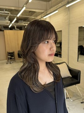 ツキヘア(TUKI hair) 顔まわりレイヤー/くびれ巻き/高松