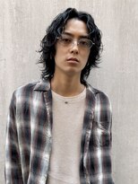 マイロ(mailo) センターパートウルフ+シャドウパーマ