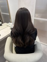 ヴェイナゴヤ(VEYY. nagoya) グレージュ/ブリーチなし/レイヤーカット/韓国ヘア/オリーブ