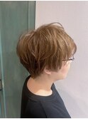 マッシュショート/白髪ぼかし/ハイトーンカラー/30代/40代/
